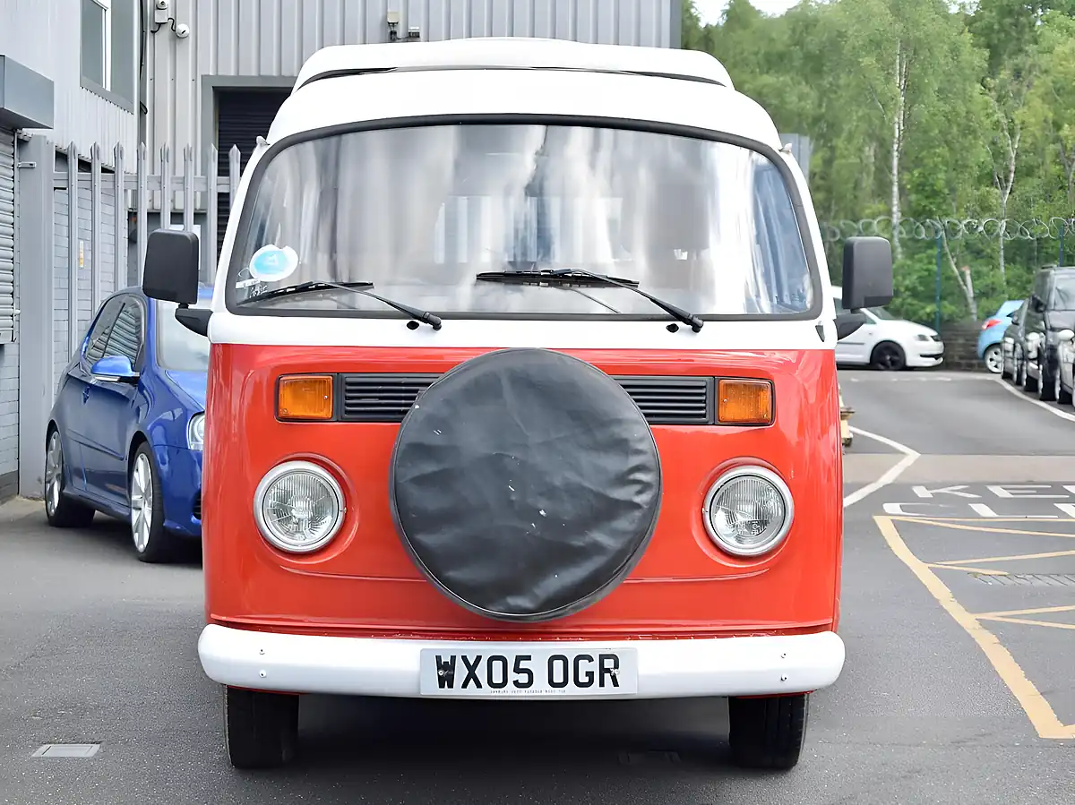 Used 2005 Volkswagen T2 Campervan Danbury Rio Red - Interior and Exterior details 16
