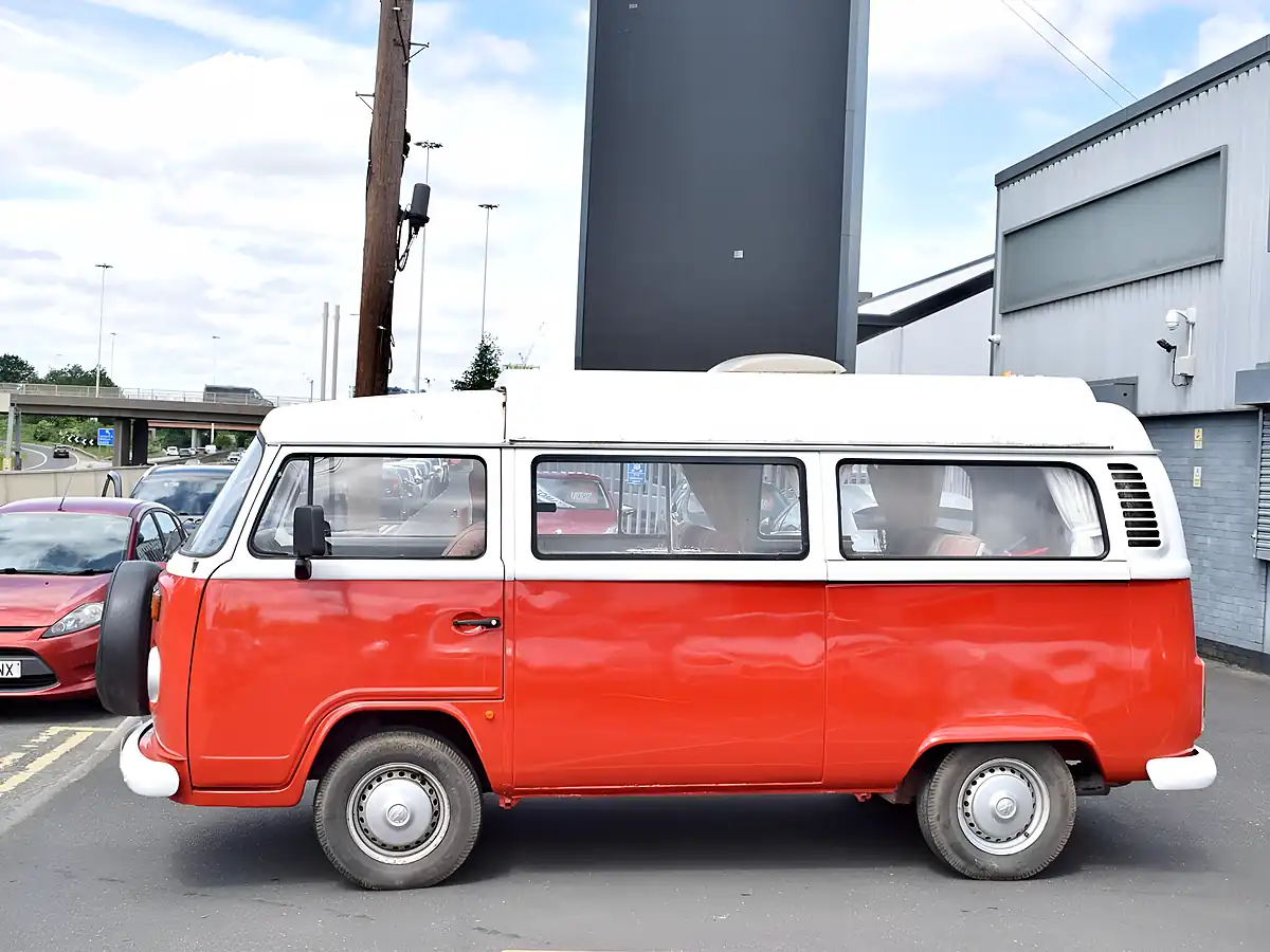 Used 2005 Volkswagen T2 Campervan Danbury Rio Red - Interior and Exterior details 4