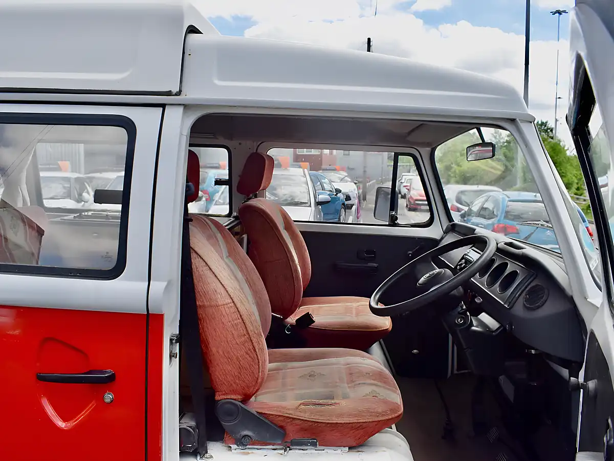Used 2005 Volkswagen T2 Campervan Danbury Rio Red - Interior and Exterior details 8