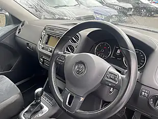 Used 2005 Volkswagen Tiguan Match Bluemotion Tech 4MOTION Grey - Interior and Exterior details 11