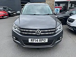 Used 2005 Volkswagen Tiguan Match Bluemotion Tech 4MOTION Grey - Interior and Exterior details 2