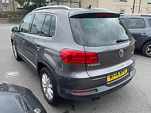 Used 2005 Volkswagen Tiguan Match Bluemotion Tech 4MOTION Grey - Interior and Exterior details 4