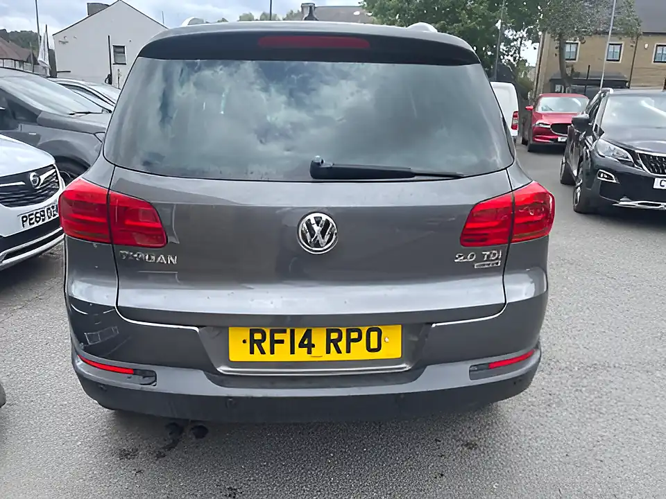 Used 2005 Volkswagen Tiguan Match Bluemotion Tech 4MOTION Grey - Interior and Exterior details 5