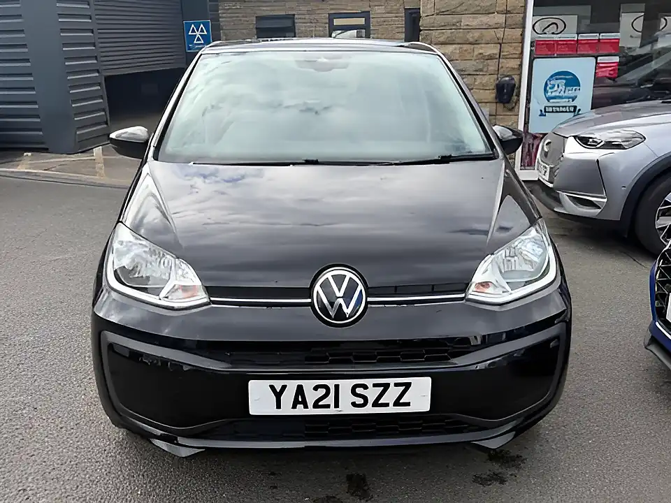Used 2005 Volkswagen Up Base Black - Interior and Exterior details 2