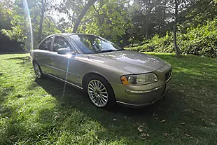 Used 2005 Volvo S60 Se Gold - Interior and Exterior details 3