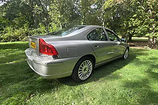 Used 2005 Volvo S60 Se Gold - Interior and Exterior details 5