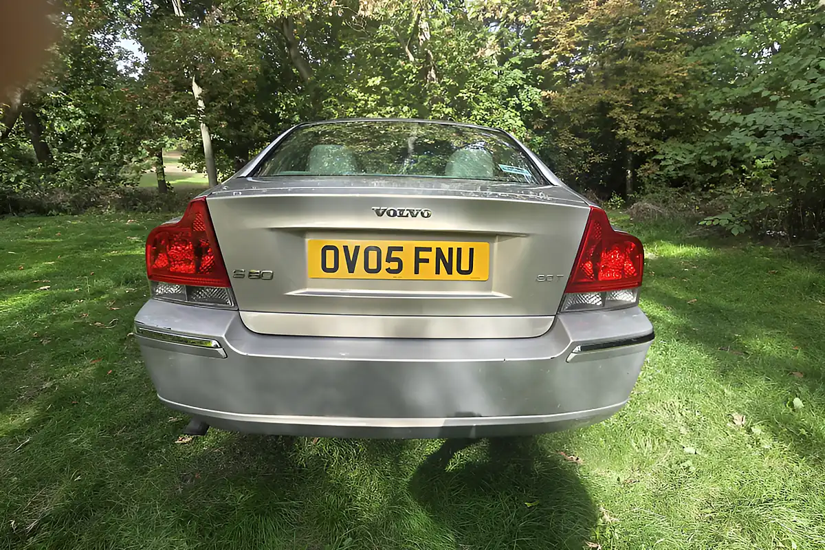 Used 2005 Volvo S60 Se Gold - Interior and Exterior details 6
