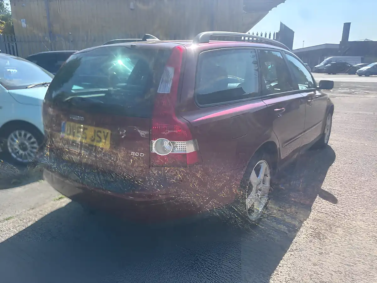 Used 2005 Volvo V50 Se Red - Interior and Exterior details 4