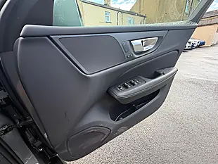 Used 2005 Volvo V60 Cross Country AWD Grey - Interior and Exterior details 11