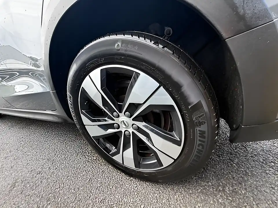 Used 2005 Volvo V60 Cross Country AWD Grey - Interior and Exterior details 13