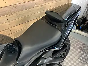 Used 2005 Yamaha R6 - Interior and Exterior details 13