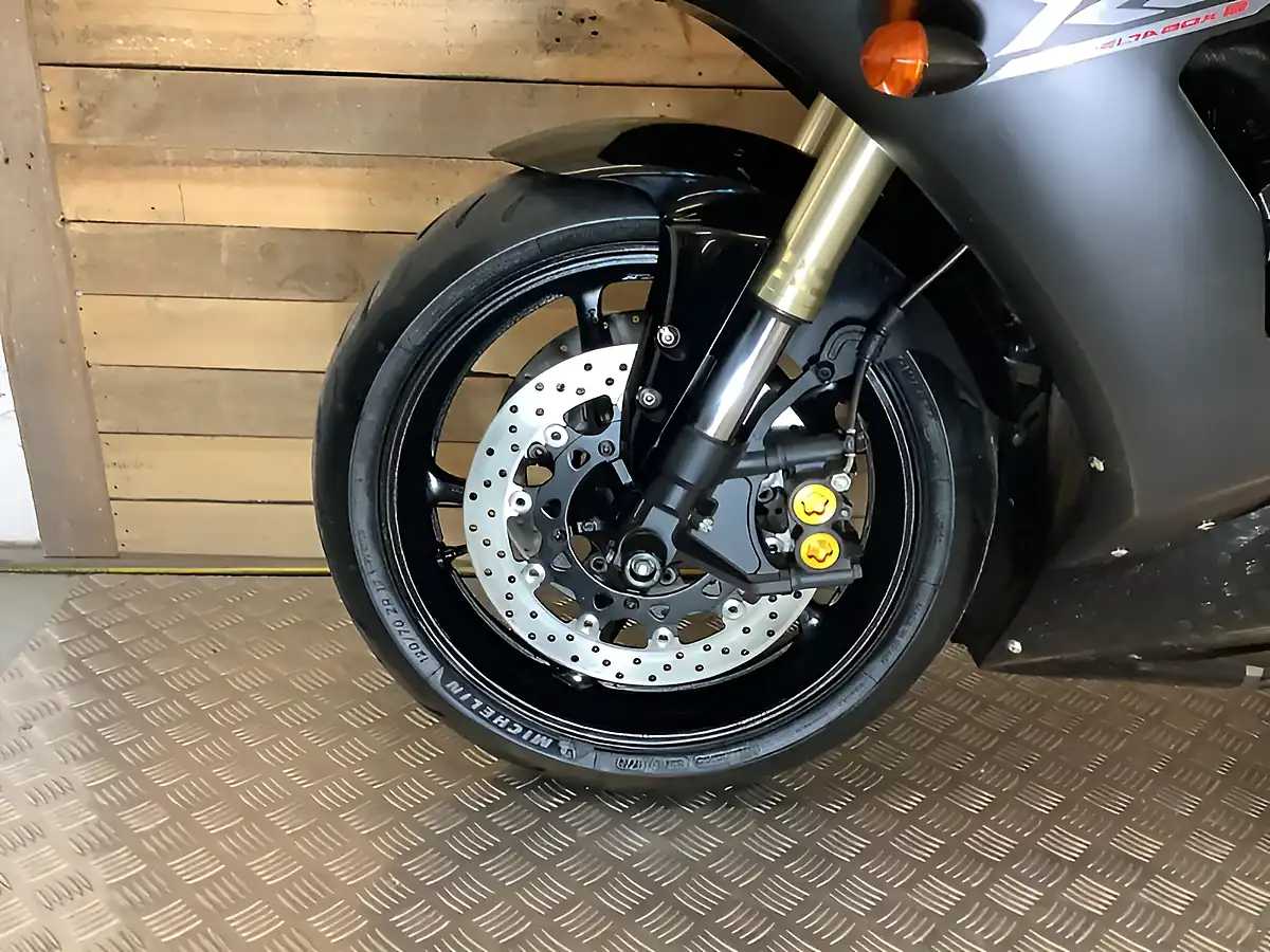 Used 2005 Yamaha R6 - Interior and Exterior details 20