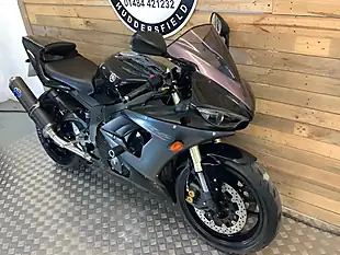 Used 2005 Yamaha R6 - Interior and Exterior details 5