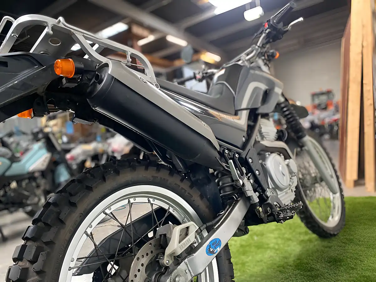 Used 2005 Yamaha Serow Grey - Interior and Exterior details 13