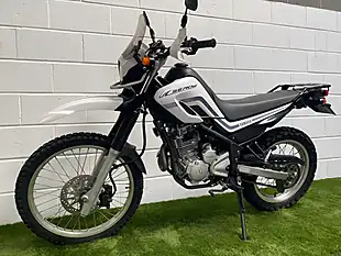 Used 2005 Yamaha Serow White and Grey - Interior and Exterior details 5