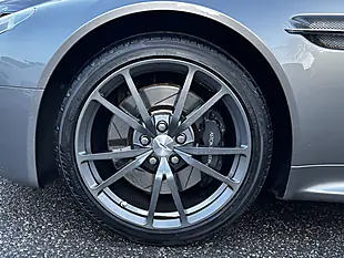 Used 2006 Aston Martin Vantage Sportshift Silver - Interior and Exterior details 13