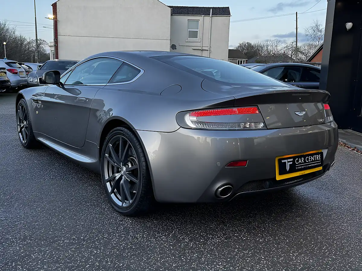 Used 2006 Aston Martin Vantage Sportshift Silver - Interior and Exterior details 6