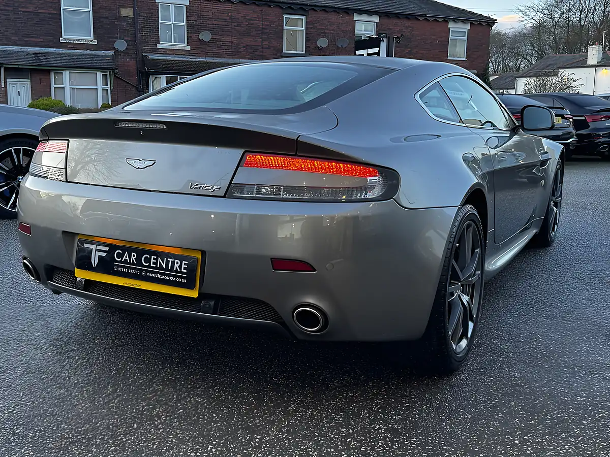 Used 2006 Aston Martin Vantage Sportshift Silver - Interior and Exterior details 7
