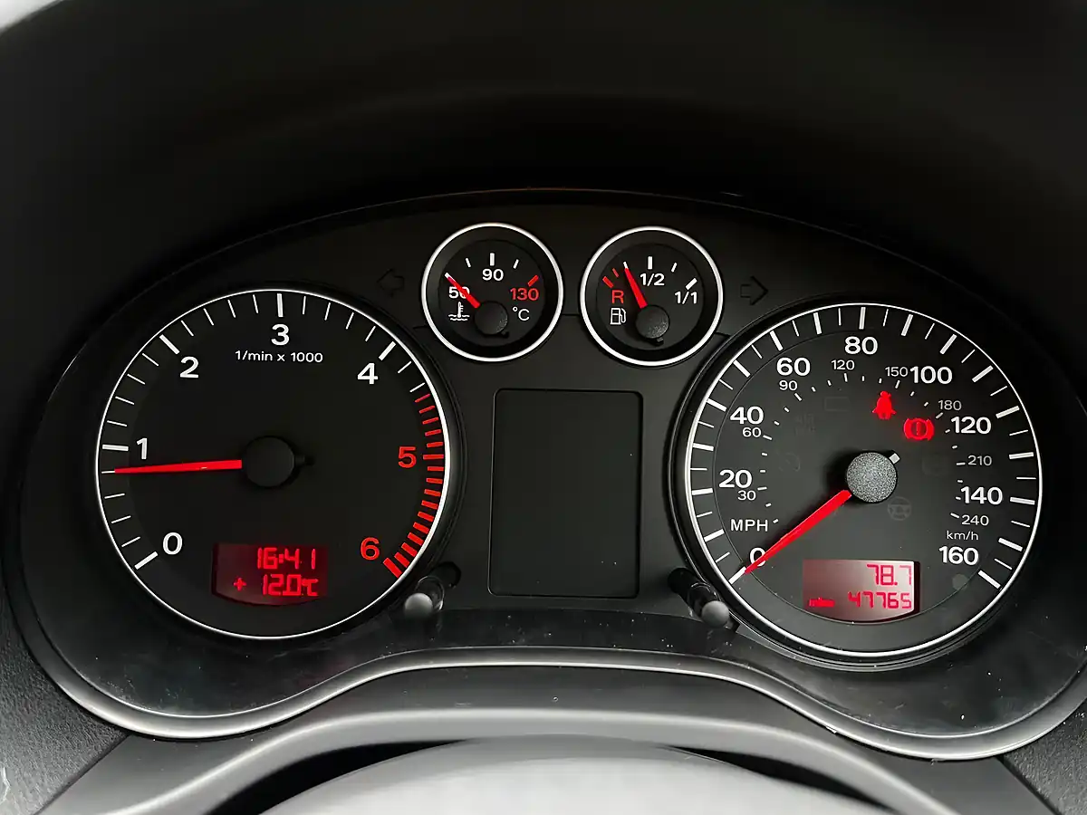Used 2006 Audi A3 Se Sportback Blue - Interior and Exterior details 10