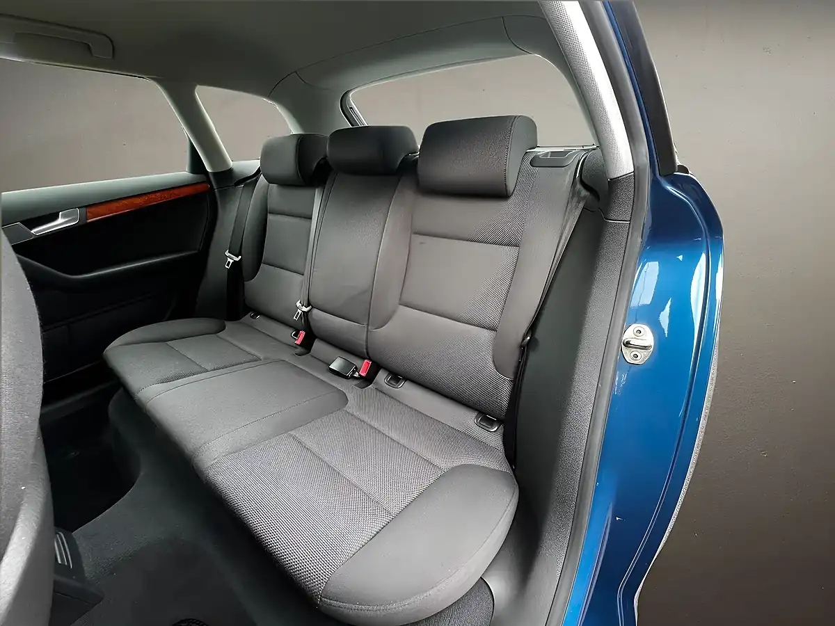 Used 2006 Audi A3 Se Sportback Blue - Interior and Exterior details 11