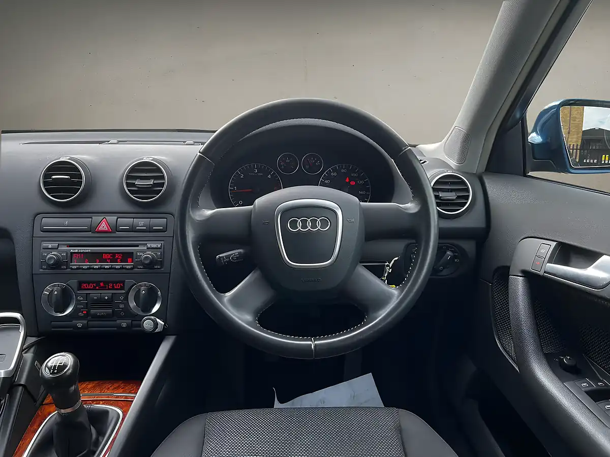Used 2006 Audi A3 Se Sportback Blue - Interior and Exterior details 18