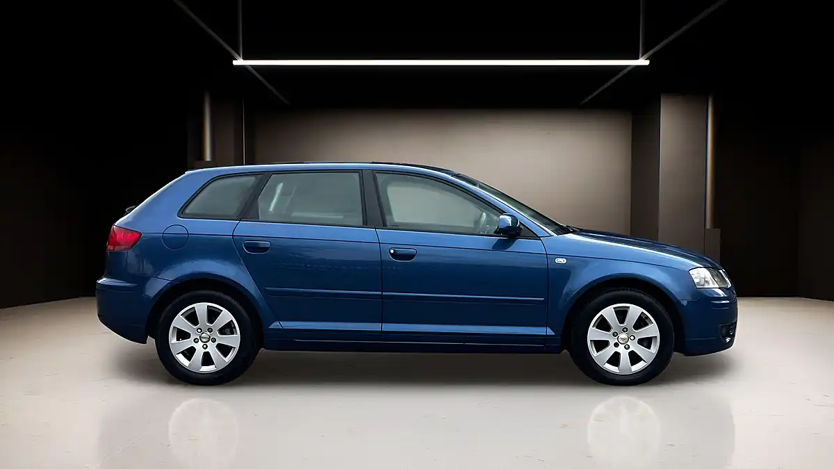 Used 2006 Audi A3 Se Sportback Blue - Interior and Exterior details 2