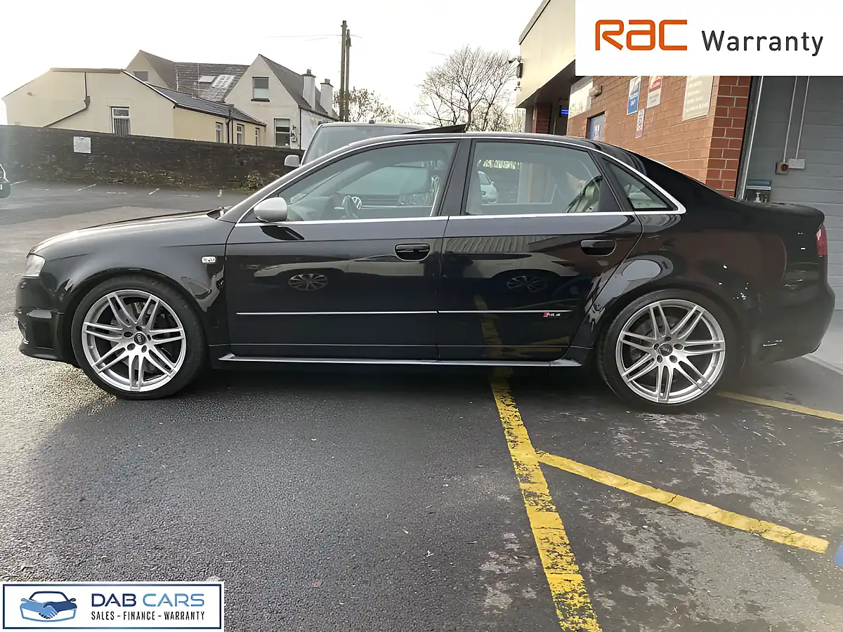 Used 2006 Audi RS 4 Saloon Black - Interior and Exterior details 4