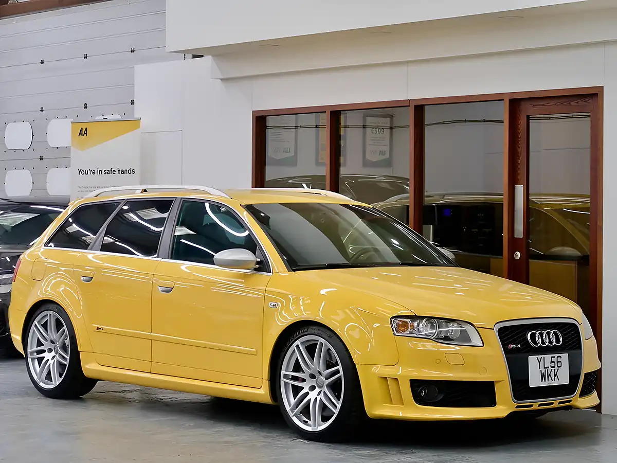 Used 2006 Audi RS4 Avant Imola Yellow - Front View