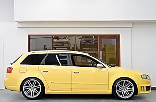 Used 2006 Audi RS4 Avant Imola Yellow - Interior and Exterior details 6