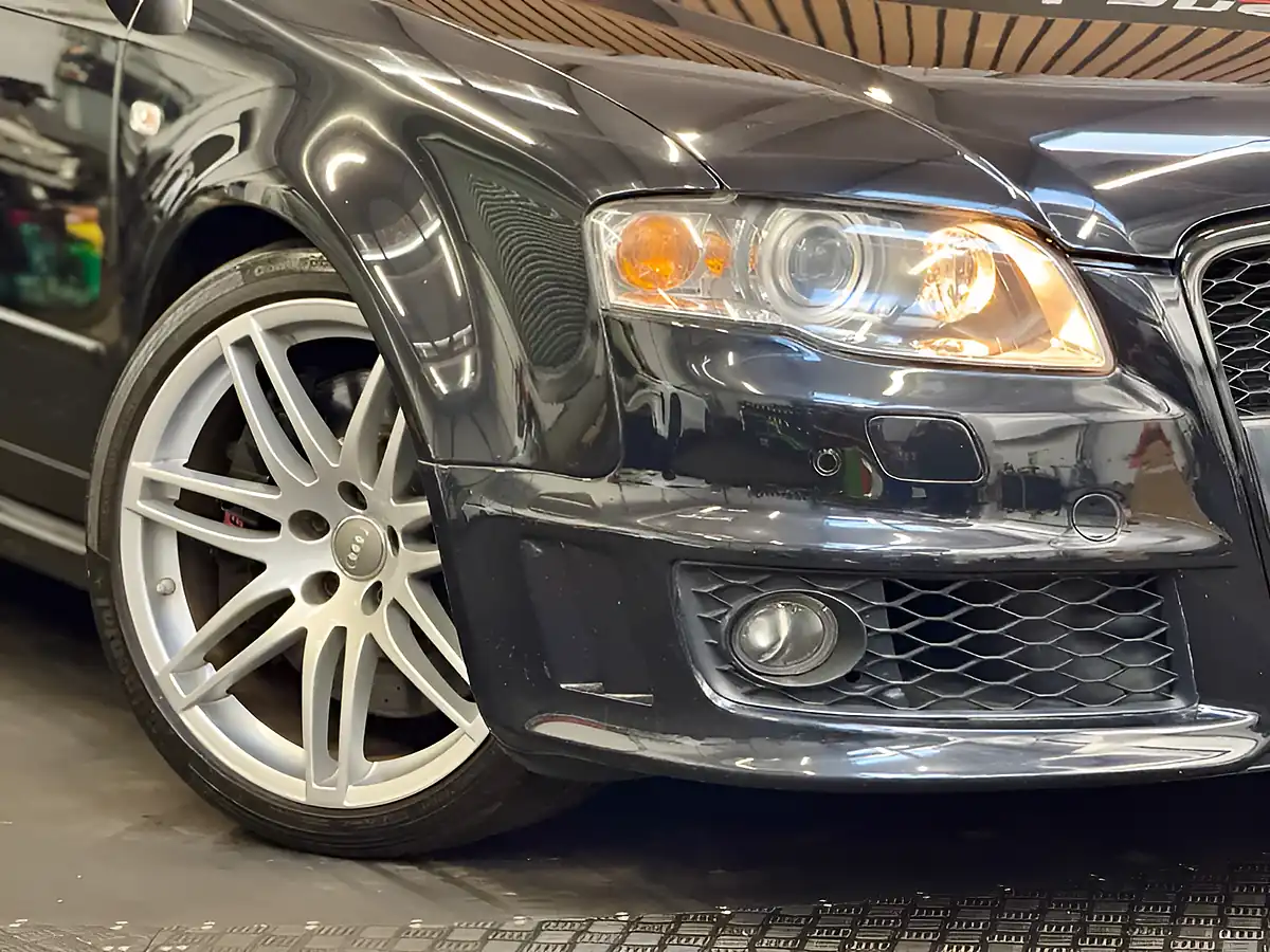 Used 2006 Audi RS4 Phantom Black - Interior and Exterior details 10