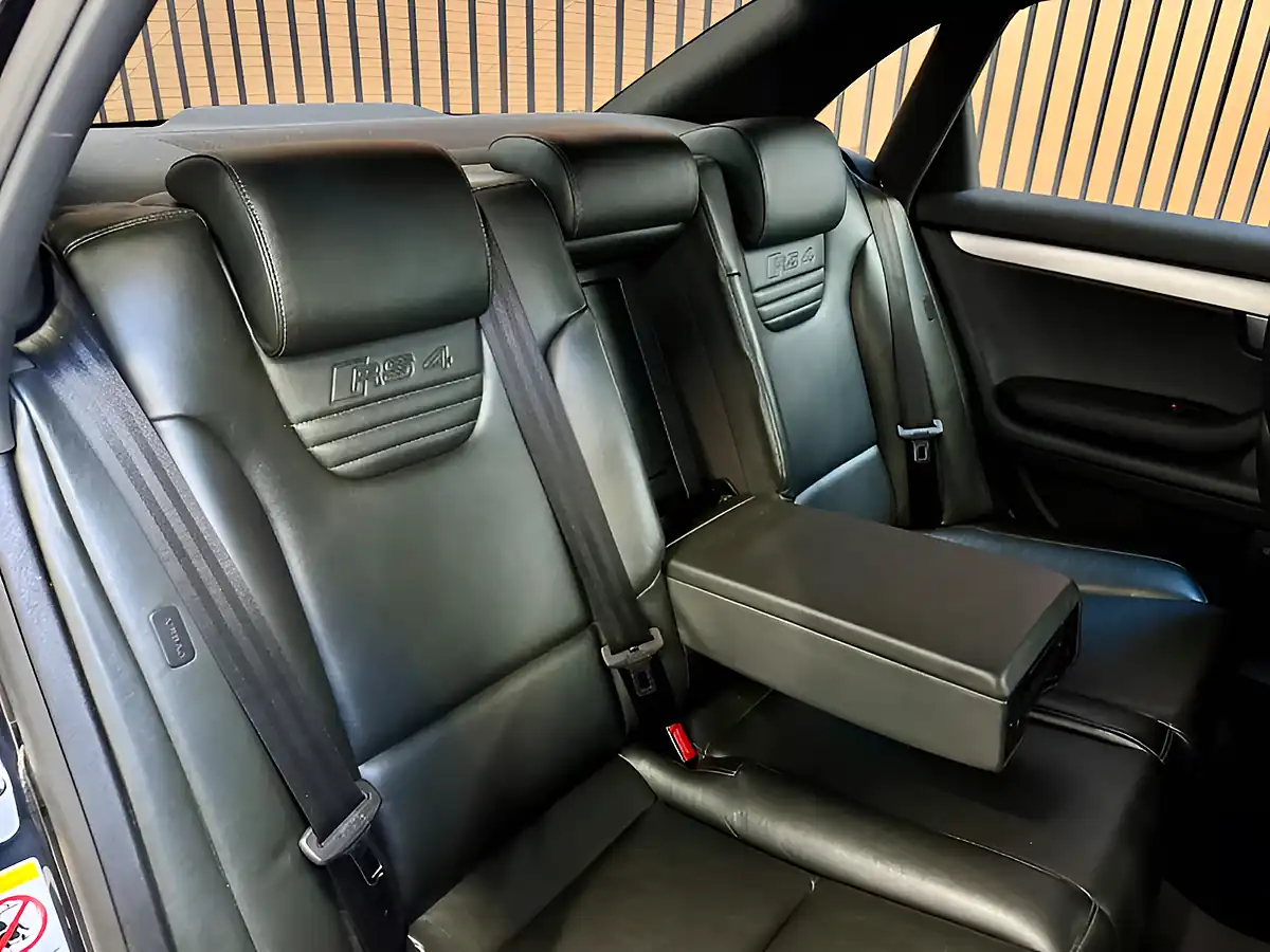 Used 2006 Audi RS4 Phantom Black - Interior and Exterior details 17