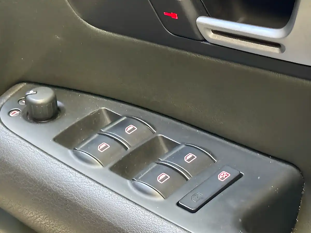 Used 2006 Audi RS4 Phantom Black - Interior and Exterior details 19