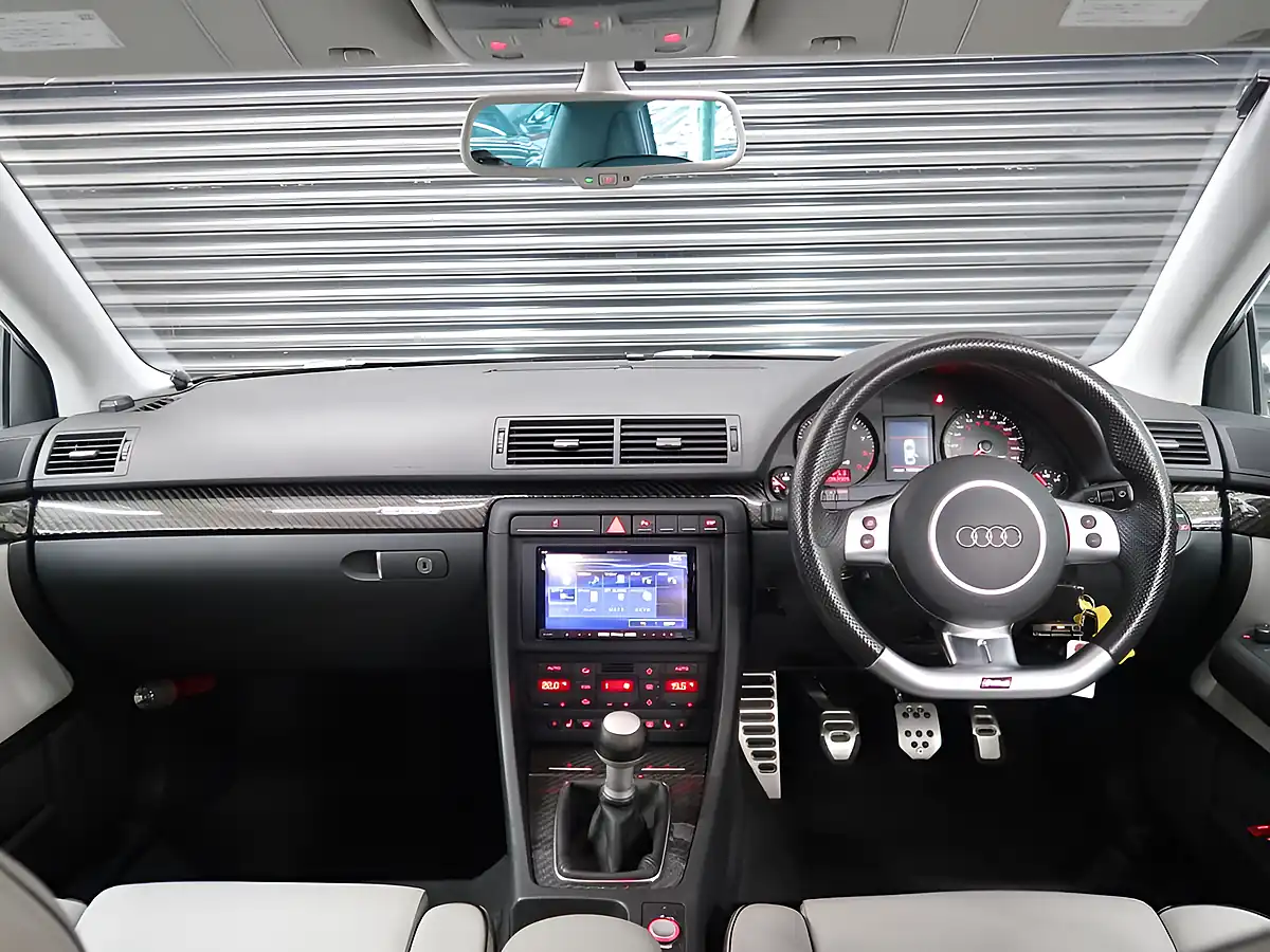 Used 2006 Audi RS4 Saloon Black - Interior and Exterior details 12