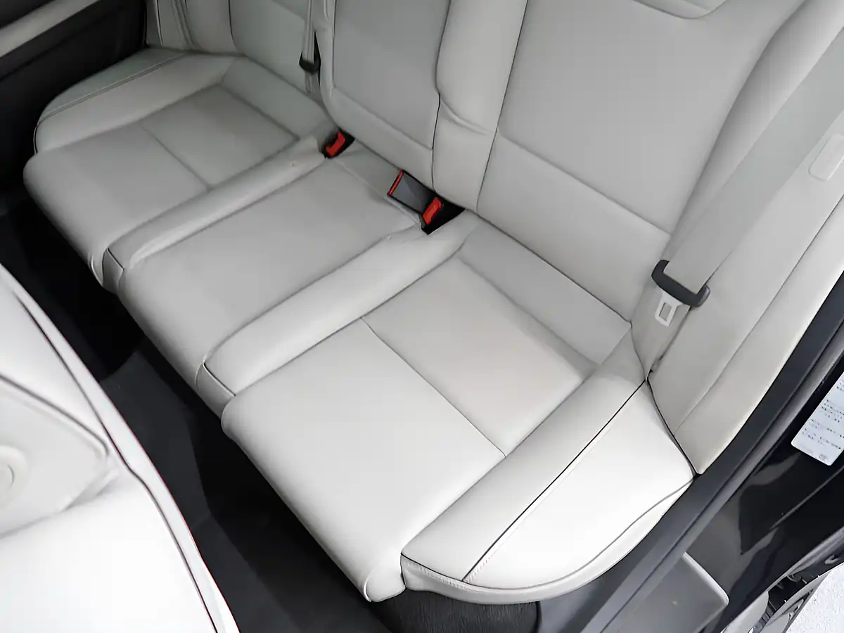 Used 2006 Audi RS4 Saloon Black - Interior and Exterior details 16