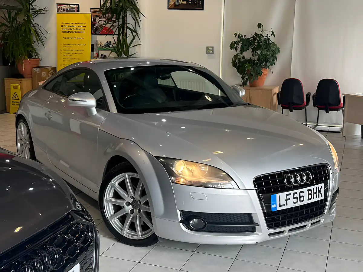 Used 2006 Audi Tt Coupe Silver - Front View