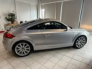 Used 2006 Audi Tt Coupe Silver - Interior and Exterior details 9