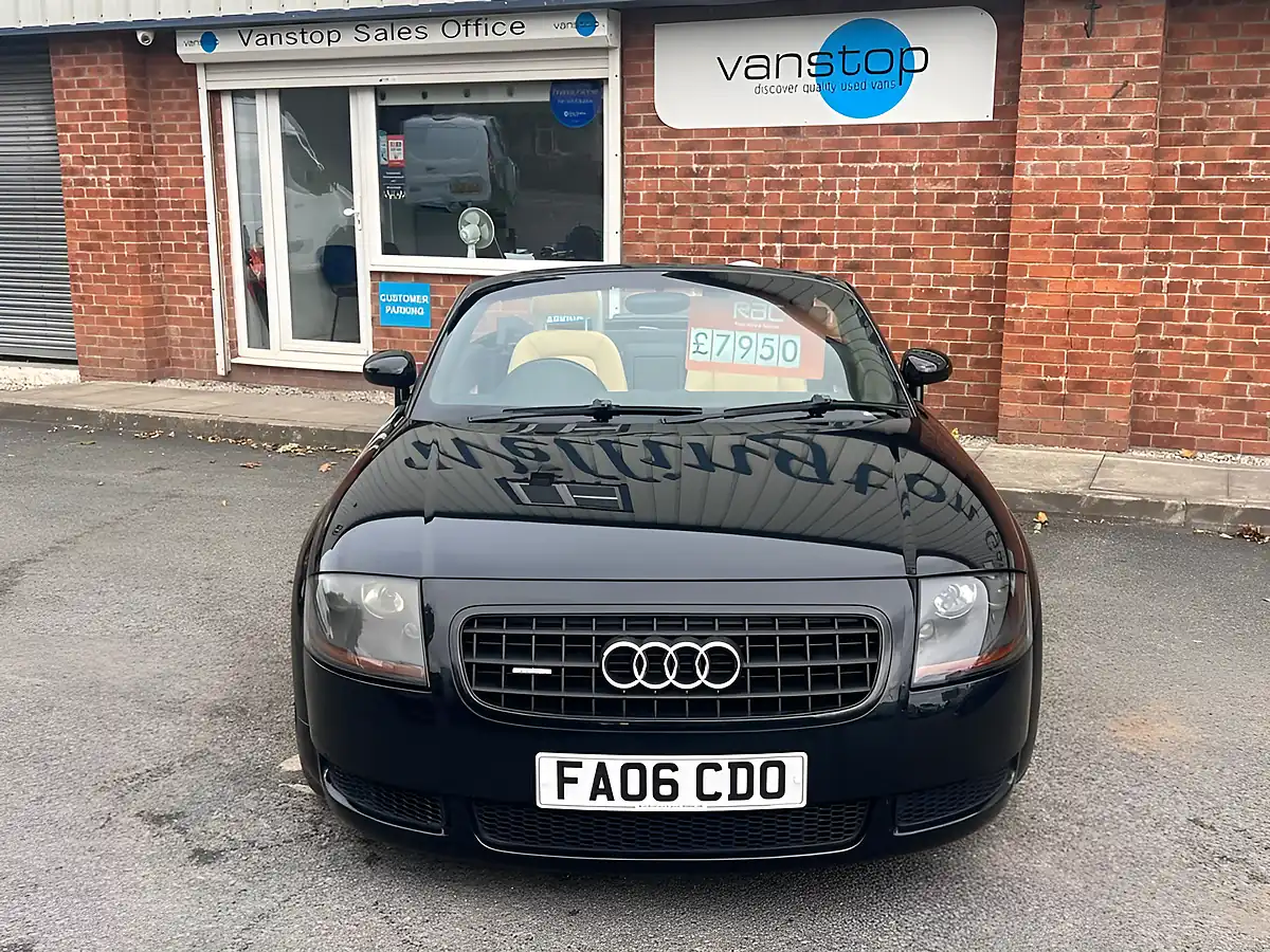 Used 2006 Audi Tt Roadster Black - Interior and Exterior details 4