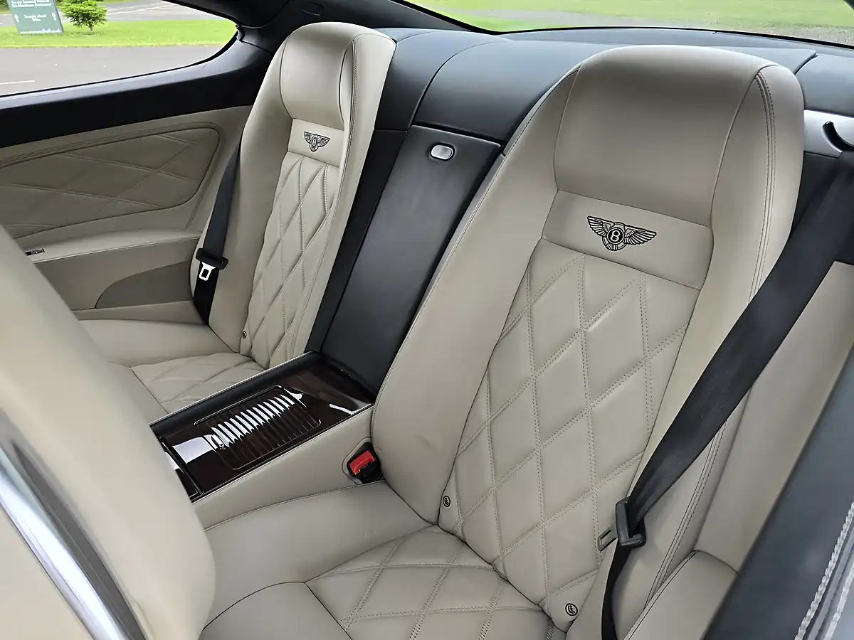 Used 2006 Bentley Continental Diamond Series Blue - Interior and Exterior details 16