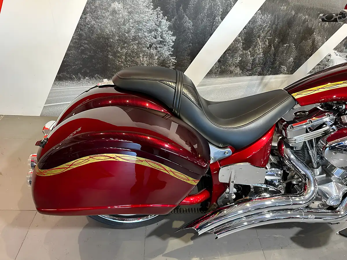 Used 2006 Big Dog Bulldog Custom Red - Interior and Exterior details 12