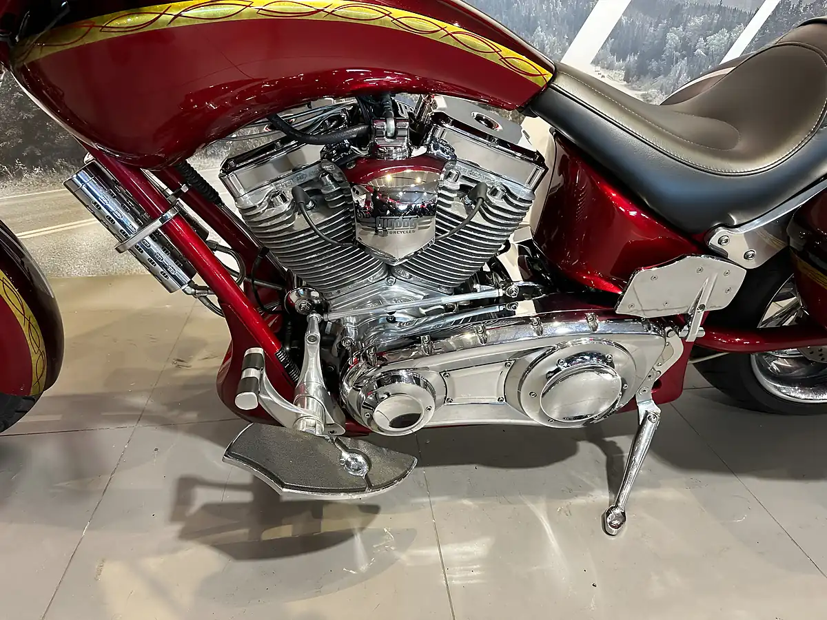Used 2006 Big Dog Bulldog Custom Red - Interior and Exterior details 14