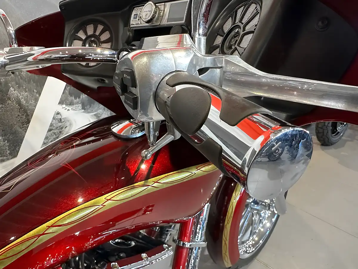 Used 2006 Big Dog Bulldog Custom Red - Interior and Exterior details 16