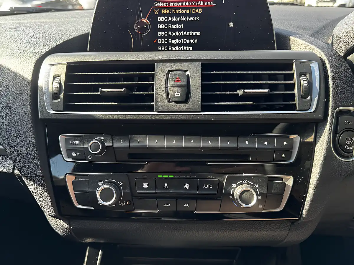 Used 2006 BMW 1 Series Sport Grey - Interior and Exterior details 15