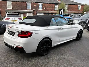Used 2006 BMW 2 Series Convertible White - Interior and Exterior details 13