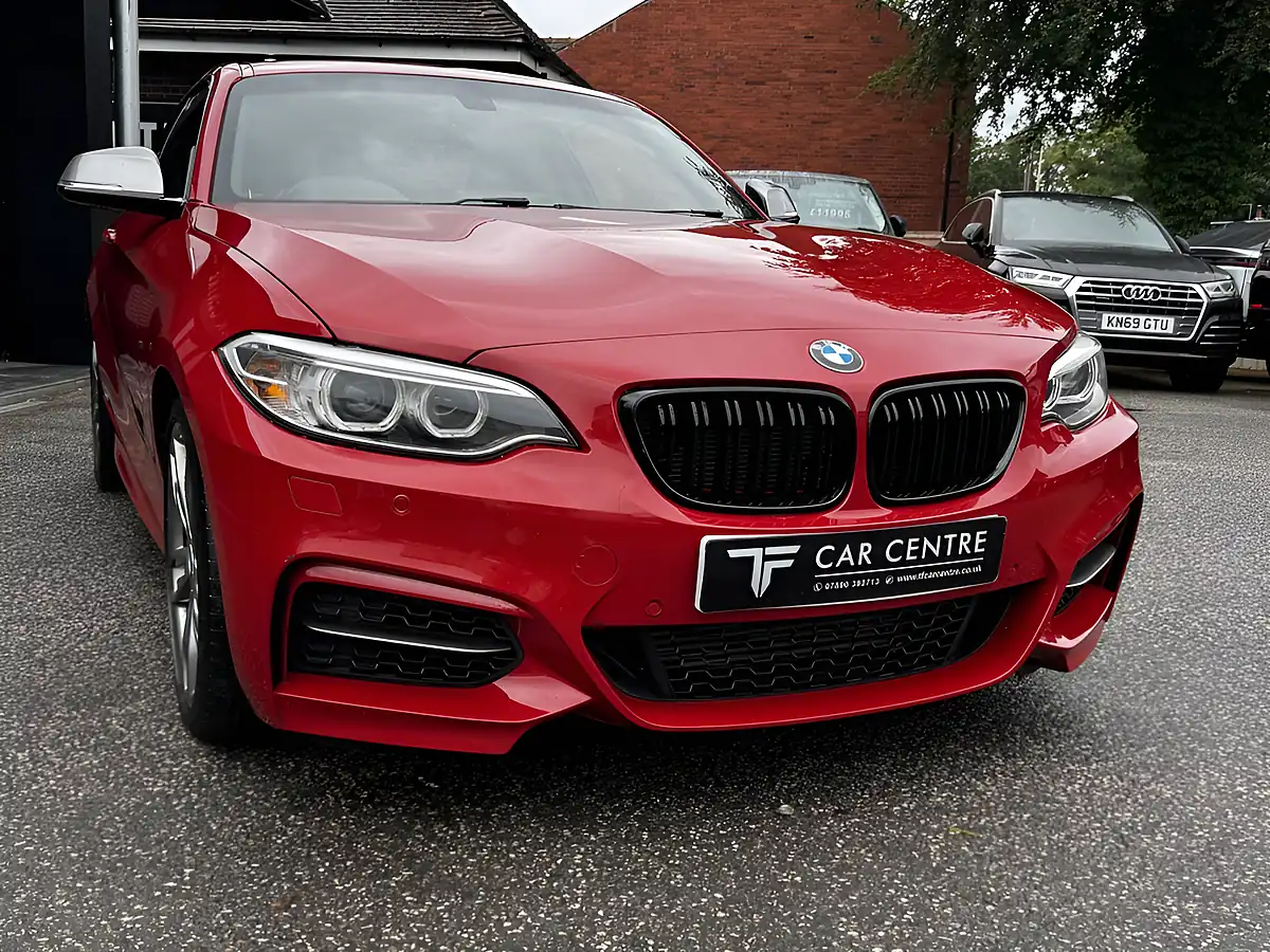 Used 2006 BMW 2 Series M235i Red - Interior and Exterior details 10