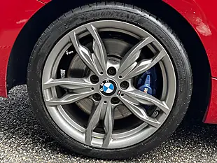 Used 2006 BMW 2 Series M235i Red - Interior and Exterior details 13