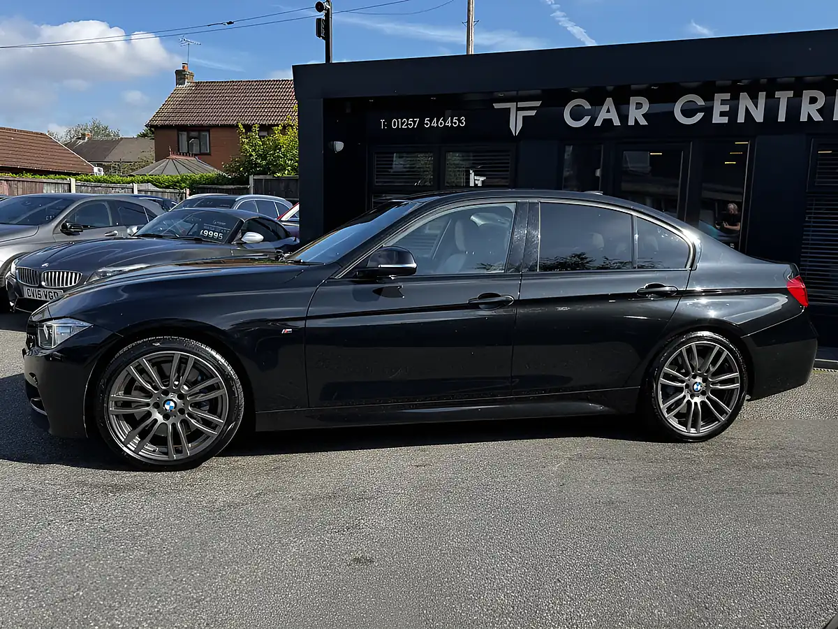 Used 2006 BMW 3 Series M Sport Black Sapphire Metallic - Interior and Exterior details 4
