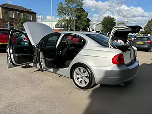 Used 2006 BMW 3 Series Se Silver - Interior and Exterior details 12