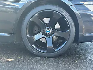 Used 2006 BMW 6 Series Black - Interior and Exterior details 13