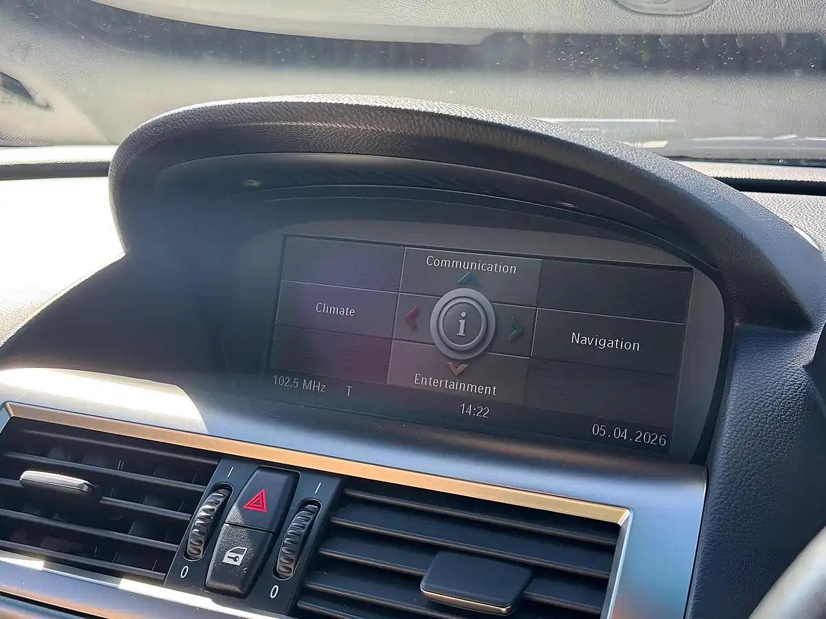 Used 2006 BMW 6 Series Black - Interior and Exterior details 14