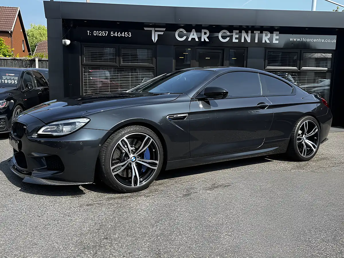 Used 2006 BMW 6 Series M6 Grey - Interior and Exterior details 2